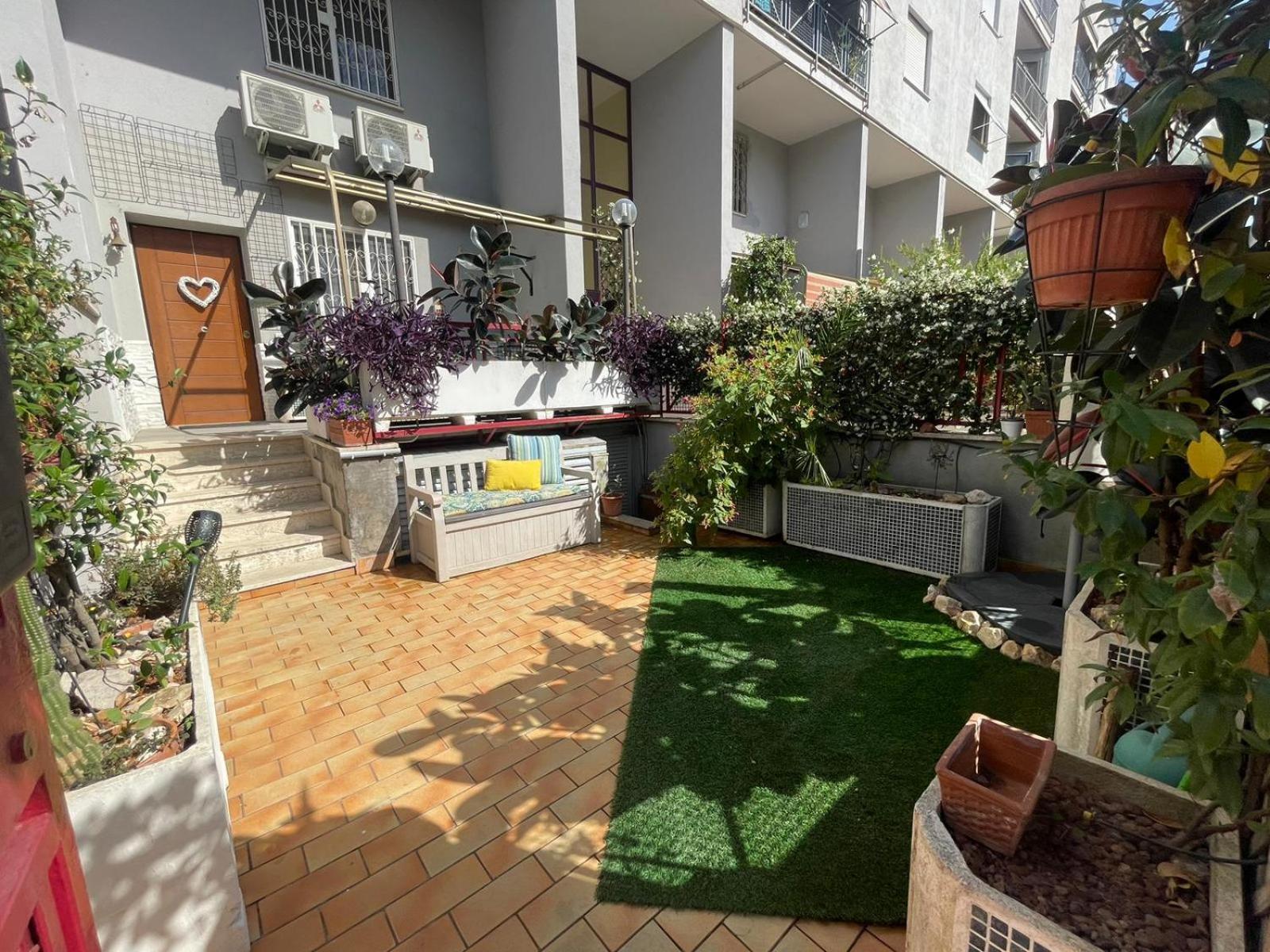 Intero Appartamento Con Giardino E Parcheggio Rzym Zewnętrze zdjęcie